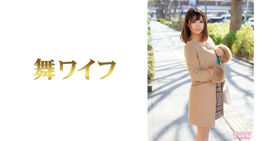 迅雷高速通道破解第一次找单男，老婆骚逼被插的很深。